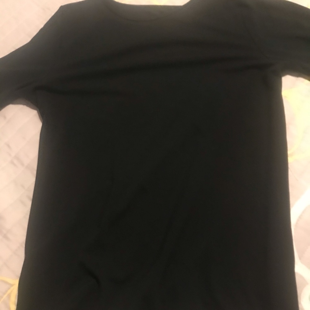 Long sleeve t-shirt